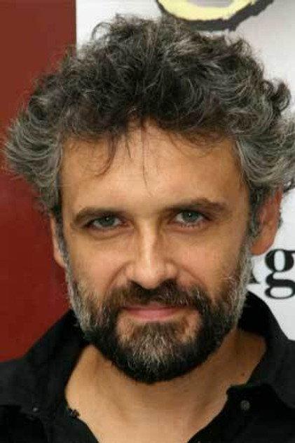 Pau Durà - Actor Profile Photo