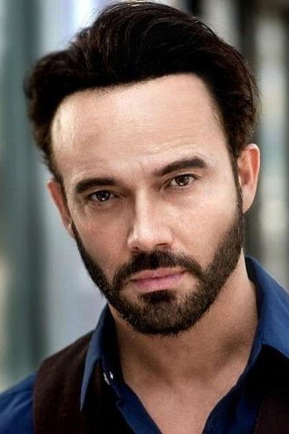 Roger Floyd - Actor Profile Photo