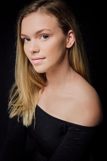 Gabi Sproule - Actor Profile Photo