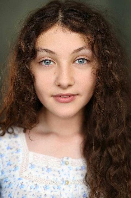 Chloe Raphael - Actor Profile Photo