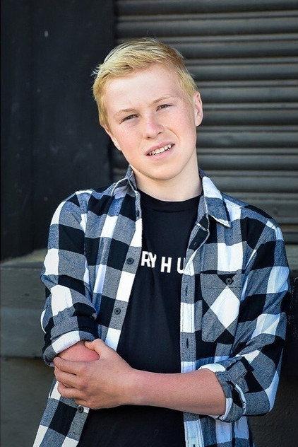 Knox Gibson - Actor Profile Photo