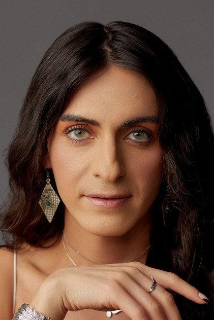 Nova Coronel - Actor Profile Photo