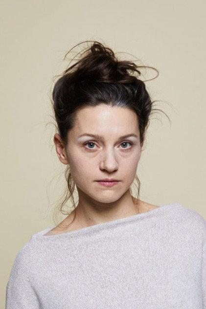 Hana Kusnjerová - Actor Profile Photo