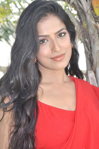 Kanishka Soni - Actor Profile Photo
