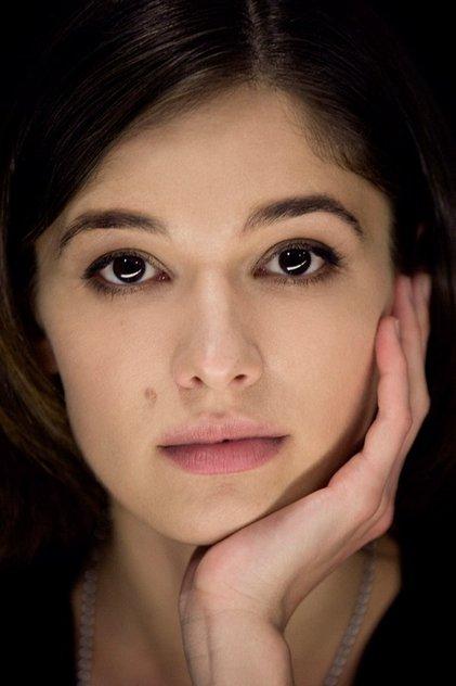Ana Caterina Morariu - Actor Profile Photo