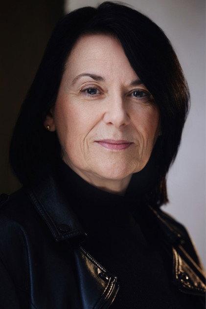 Sara Willats - Actor Profile Photo