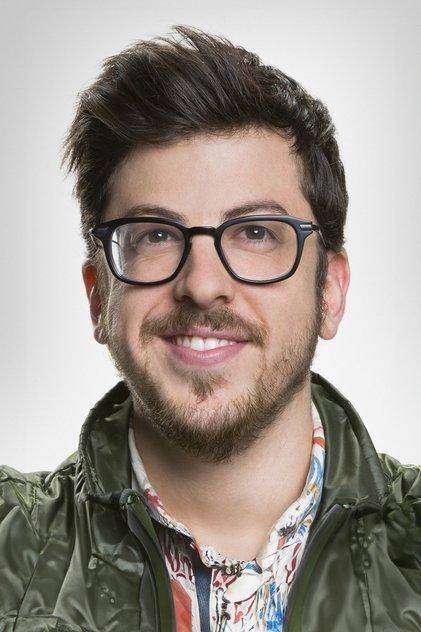 Christopher Mintz-Plasse - Actor Profile Photo