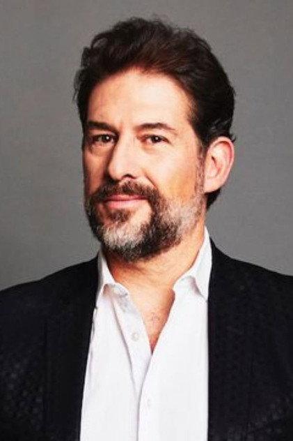 Alejandro Cuétara - Actor Profile Photo