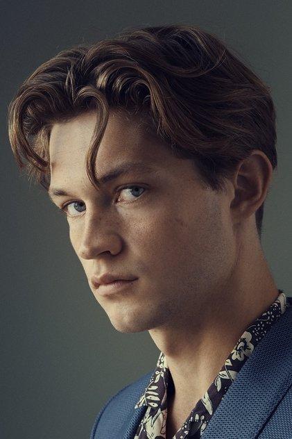 Damian Hardung - Actor Profile Photo