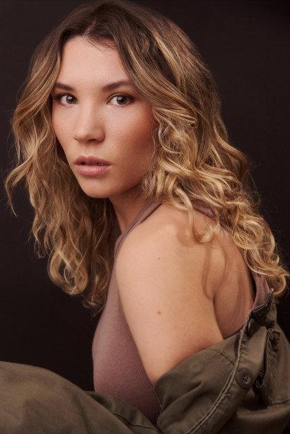 Avery Dixon - Actor Profile Photo