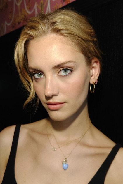 Lola Corfixen - Actor Profile Photo