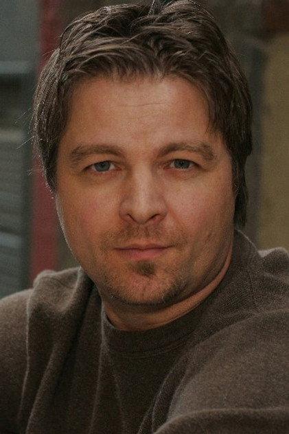 Andrew Lenz - Actor Profile Photo