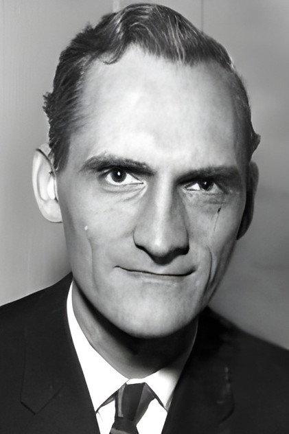 Griffith Brewer - Actor Profile Photo