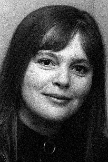 Kari Sylwan - Actor Profile Photo