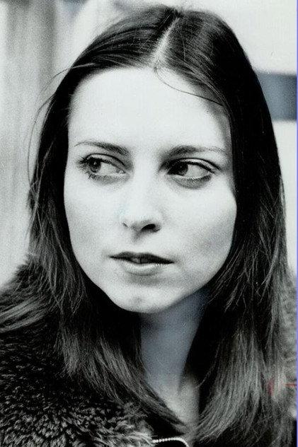Domini Blythe - Actor Profile Photo