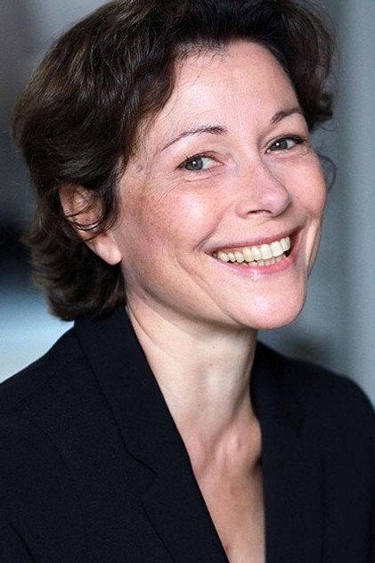 Christina Crevillén - Actor Profile Photo