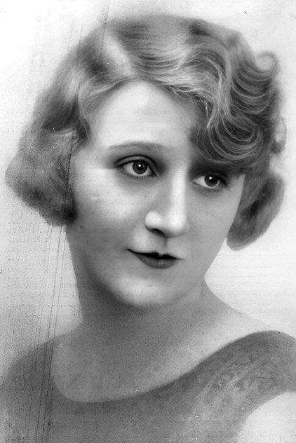 Andrée Brabant - Actor Profile Photo