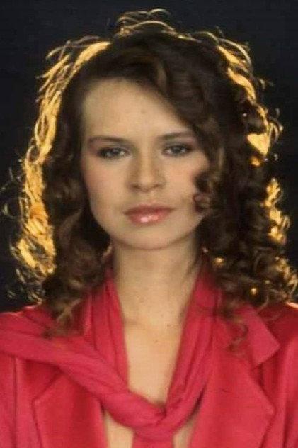 Teresa Ann Savoy - Actor Profile Photo
