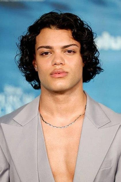Kevin Chacon - Actor Profile Photo
