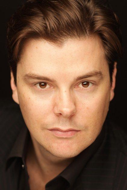 Gabriel Andrews - Actor Profile Photo