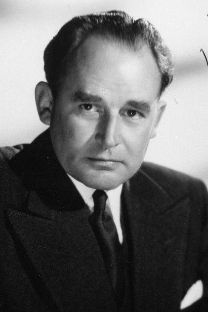 Geoffrey Keen - Actor Profile Photo