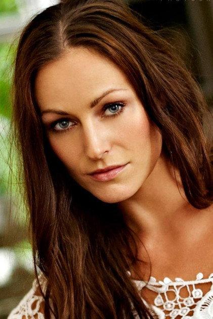 Katrine Bonde - Actor Profile Photo