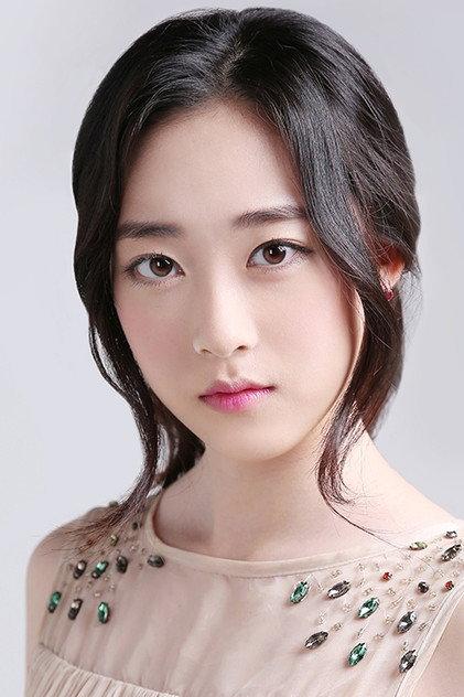 Go Ju-yeon - Actor Profile Photo