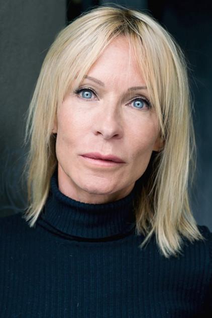Rebecca Hampton - Actor Profile Photo