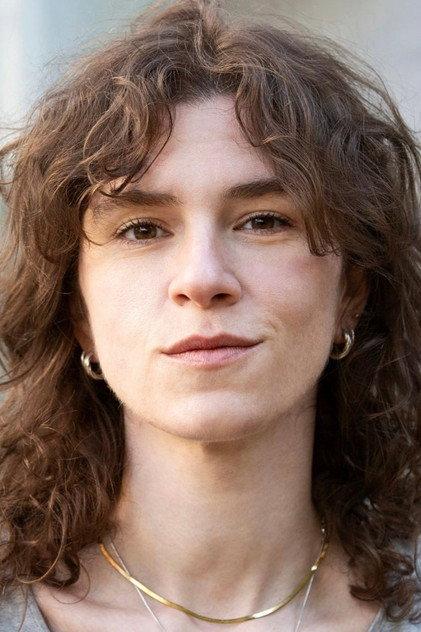 Lotte Schubert - Actor Profile Photo