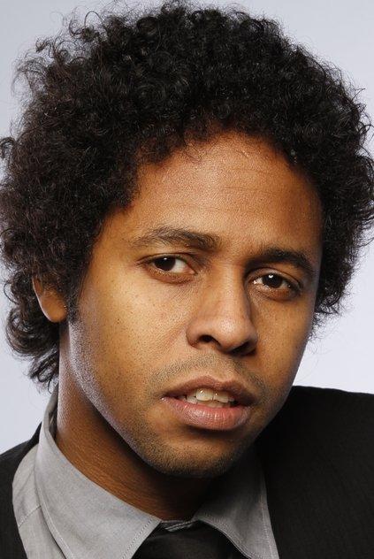 Owen Davis - Actor Profile Photo