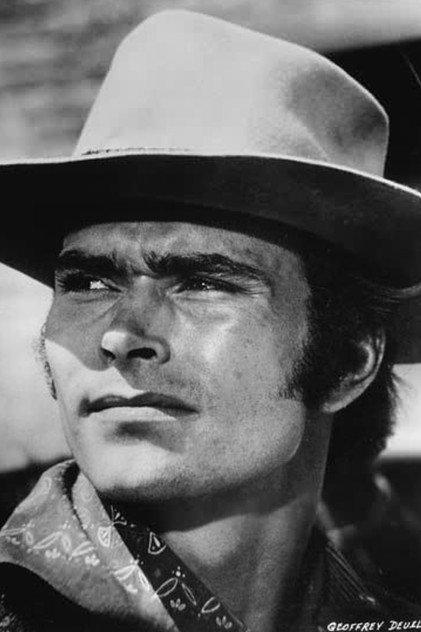 Geoffrey Deuel - Actor Profile Photo