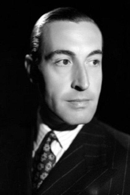 Ángel Garasa - Actor Profile Photo