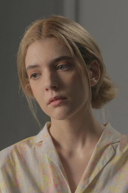 Haydée Lysander - Actor Profile Photo