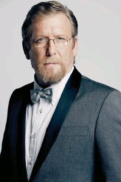 Anton Dekker - Actor Profile Photo