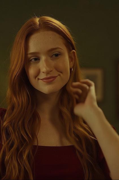 Sara Klenkova - Actor Profile Photo
