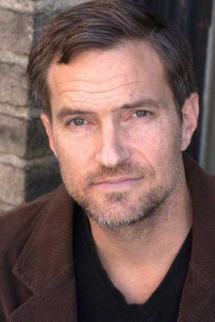 Douglas Everett Davis - Actor Profile Photo