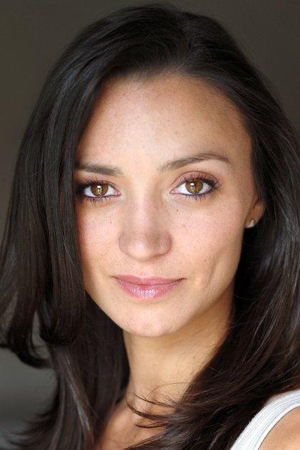 Natalie Shaheen - Actor Profile Photo