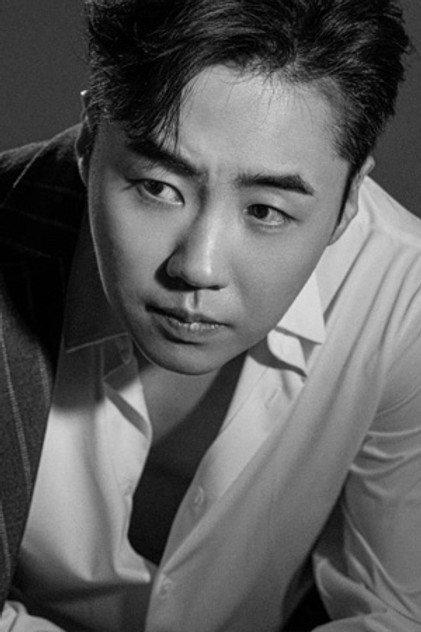Zhao Xiaosu - Actor Profile Photo