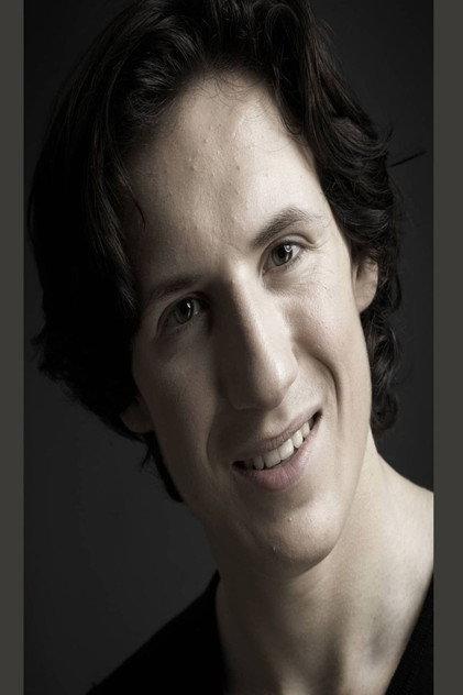 Adrian Vali De Villebonne - Actor Profile Photo