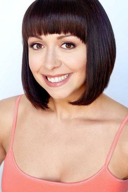 Lisa Dee - Actor Profile Photo