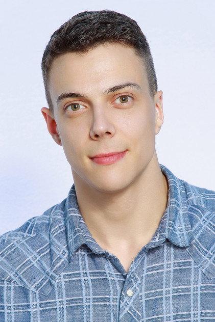 Hampton Yount - Actor Profile Photo