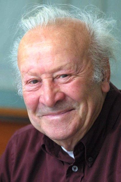 Leon Niemczyk - Actor Profile Photo