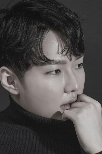 Kim Min-ju - Actor Profile Photo