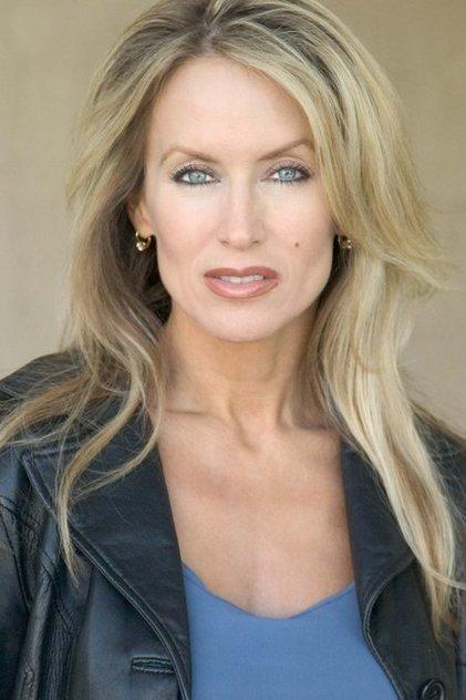 Iva Franks-Singer - Actor Profile Photo