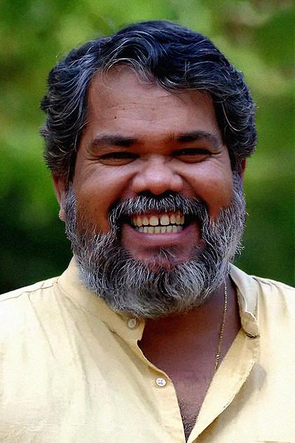 Zhinz Shan - Actor Profile Photo