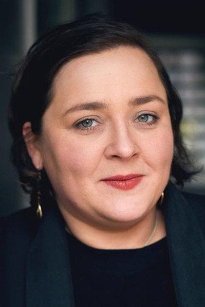 Tina Pfurr - Actor Profile Photo