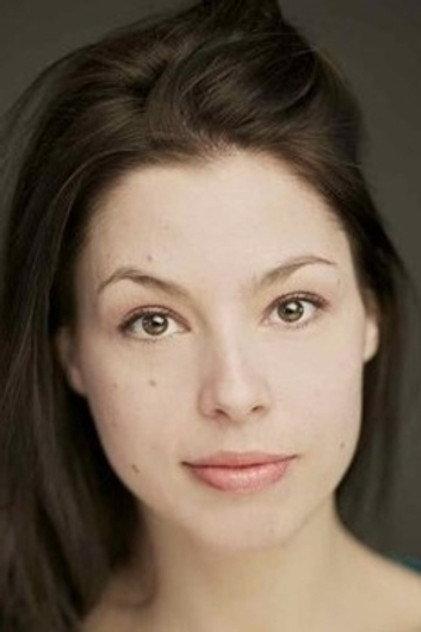 Julie-Anne Côté - Actor Profile Photo