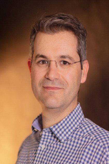 Julien Dubois - Actor Profile Photo