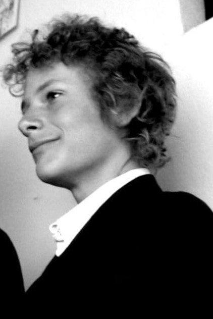 Cassidy Field - Actor Profile Photo