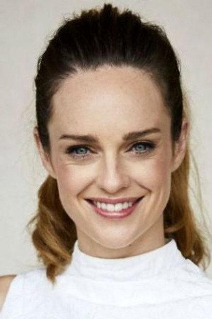 Penny McNamee - Actor Profile Photo